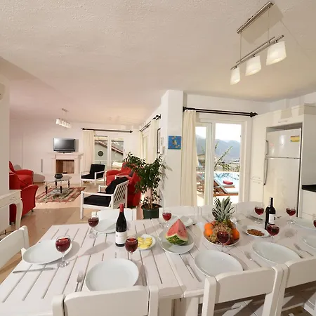 Lilyum Kalkan
